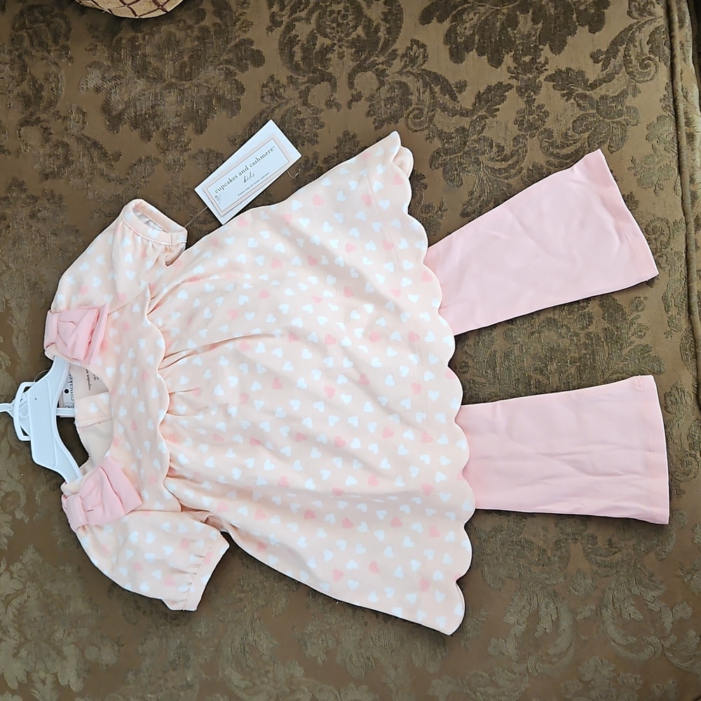 Cupcakes and cashmere toddler heart outfit